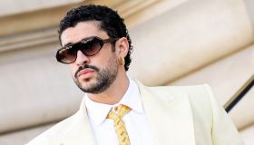 Bad Bunny in tour sfoggia outfit low cost: i piccoli brand locali e la collaborazione con Zara