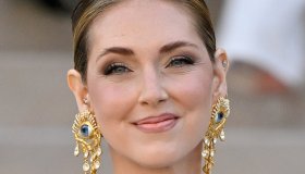 Chiara Ferragni, look audace alla Paris Haute Couture Week 2026 dopo la fuga in Spagna