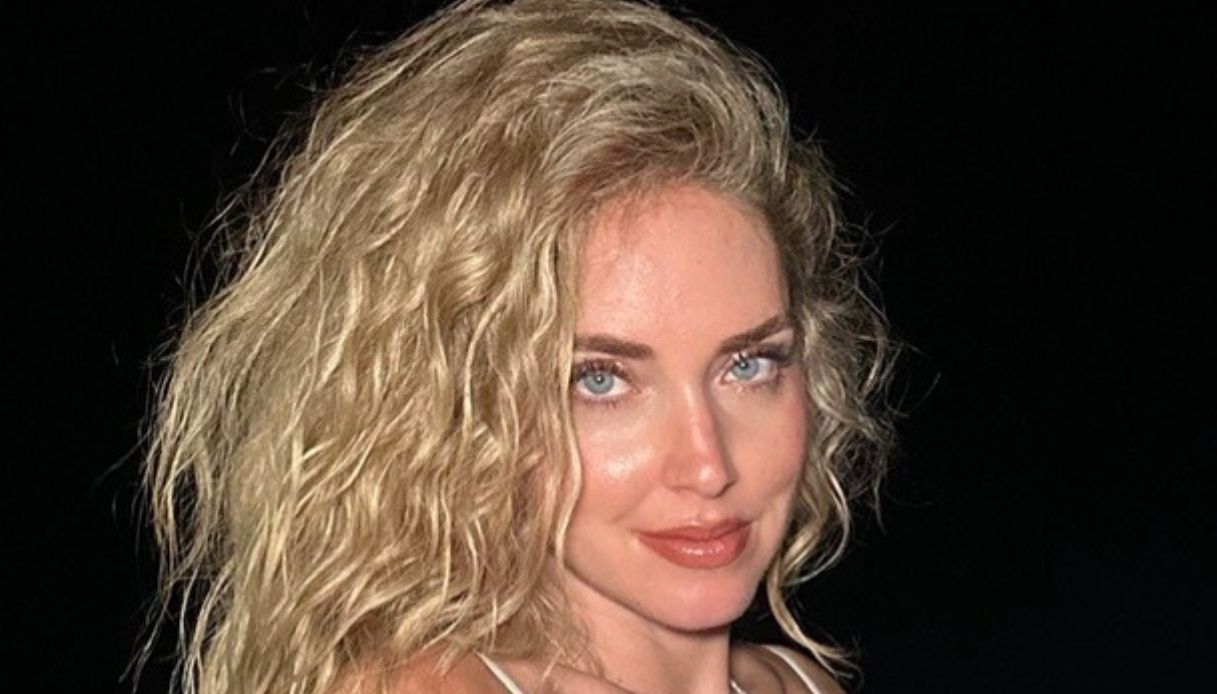 no make up summer chiara ferragni quasi senza trucco con il fidanzato lancia il trend dell8217estate da Dilei.it no make up summer chiara ferragni quasi senza trucco con il fidanzato lancia il trend dell8217estate