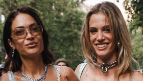 Elodie e Franceska, le vacanze romantiche: i bikini insieme e la nuova casa in costruzione