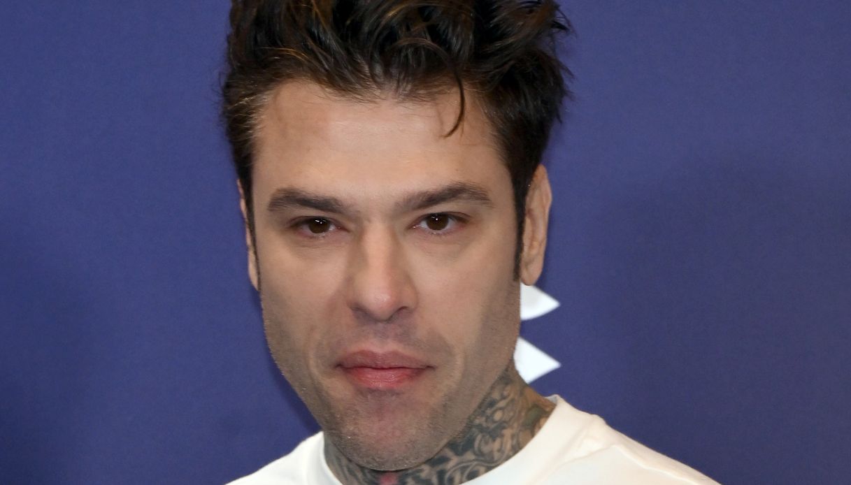 Fedez ricoverato d’urgenza in ospedale