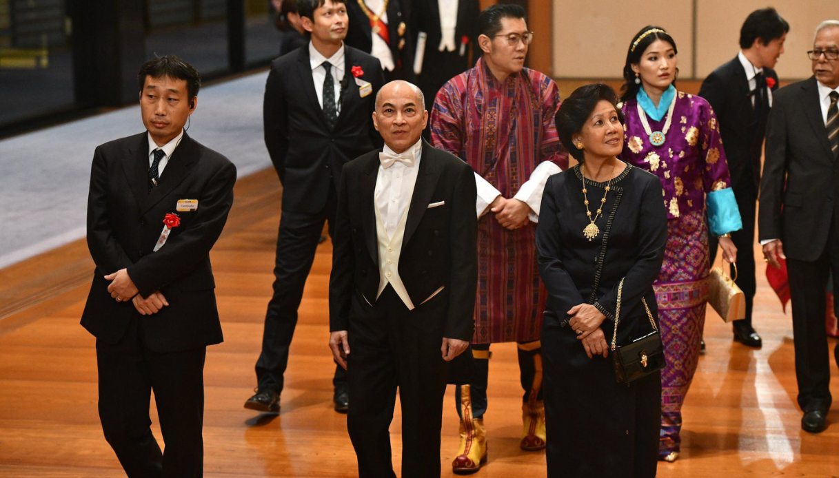 Il Re di Cambogia al banchetto di Corte per il nuovo Imperatore del Giappone Naruhito nel 2019