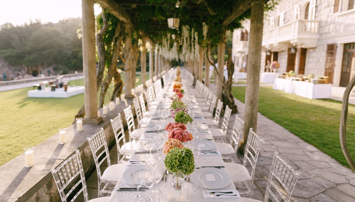 infinity table di matrimonio cos8217232 e come allestirlo da Dilei.it infinity table di matrimonio cos8217232 e come allestirlo