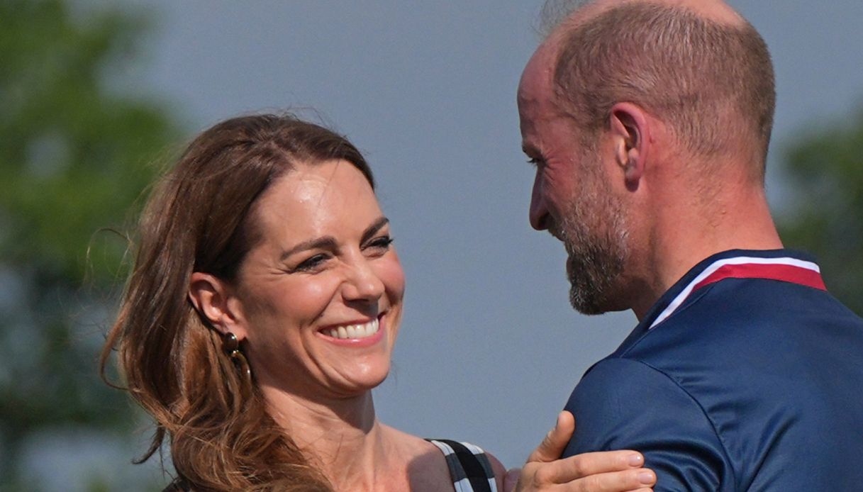 kate middleton e william sempre pi249 affettuosi in pubblico baci e abbracci per la coppia royal da Dilei.it kate middleton e william sempre pi249 affettuosi in pubblico baci e abbracci per la coppia royal