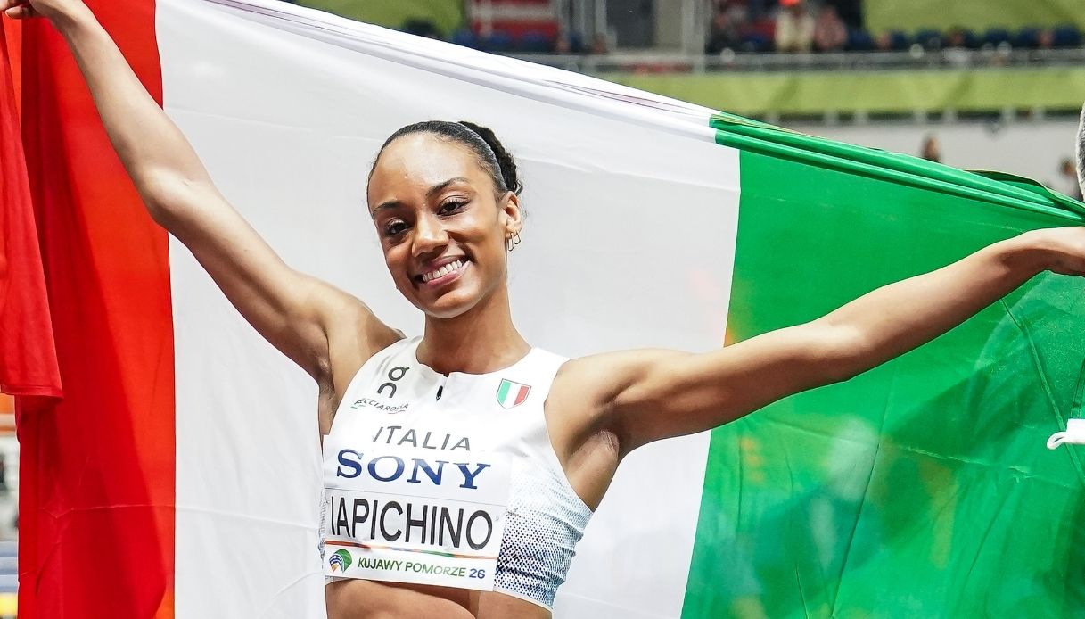 larissa iapichino supera mamma fiona may 232 record nel salto in lungo l8217orgoglio e l8217abbraccio pi249 bello da Dilei.it larissa iapichino supera mamma fiona may 232 record nel salto in lungo l8217orgoglio e l8217abbraccio pi249 bello