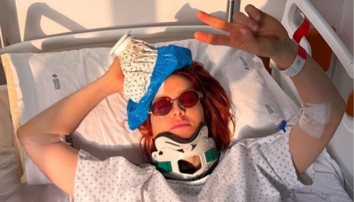 la vertigine non 232 paura di cadere l8217ironia di noemi dopo la caduta dal palco da Dilei.it la vertigine non 232 paura di cadere l8217ironia di noemi dopo la caduta dal palco