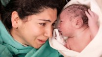 Si rompe l’aorta, donna con bimbo ancora in utero operata: intervento unico e a lieto fine