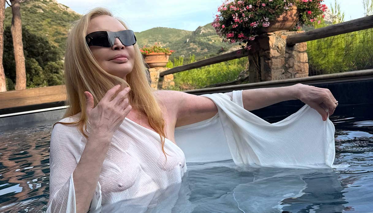 provaci ancora patty pravo il semi topless 232 servito a 78 anni da Dilei.it provaci ancora patty pravo il semi topless 232 servito a 78 anni