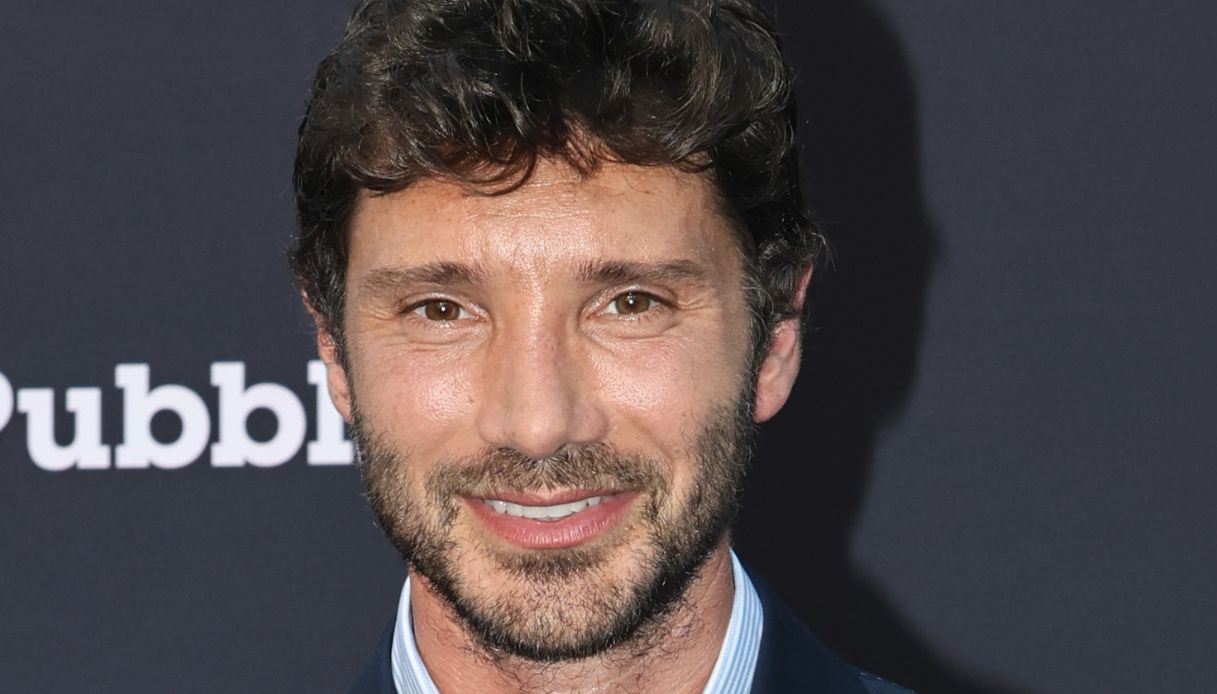 stefano de martino affari tuoi torna in onda per poco poi lo stop da Dilei.it stefano de martino affari tuoi torna in onda per poco poi lo stop