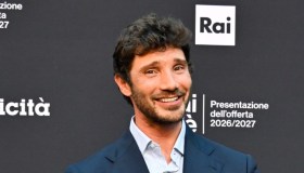 Affari Tuoi, Stefano De Martino resta di sasso: dov’erano i 300mila euro