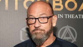 Morto Chuck Russell, il regista di The Mask: il dramma nella sua casa. Le cause della morte