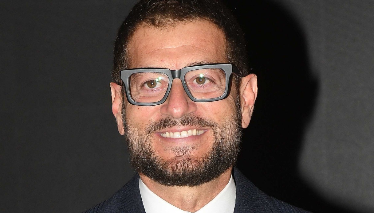 dietrofront di mediaset il nuovo programma di enrico papi rinviato da Dilei.it dietrofront di mediaset il nuovo programma di enrico papi rinviato