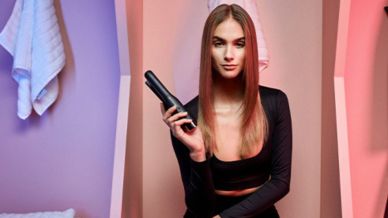La piastra che puoi portare ovunque esiste davvero. ghd Unplugged Styler, il tool professionale, non è mai costato così poco. Ecco come funziona