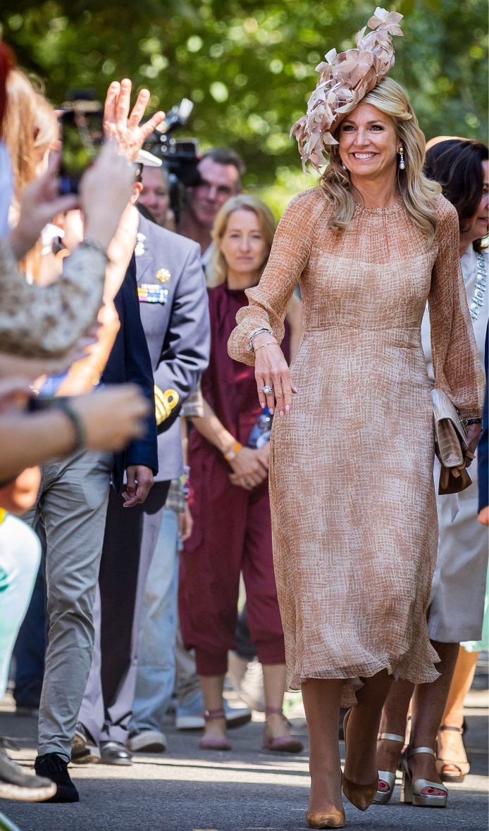Il look di Máxima d'Olanda