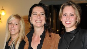 “Madre indomita”: le parole della figlia di Monica Guerritore dopo l’annuncio del tumore