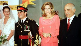 Re Hussein, lo strano matrimonio con Nur di Giordania