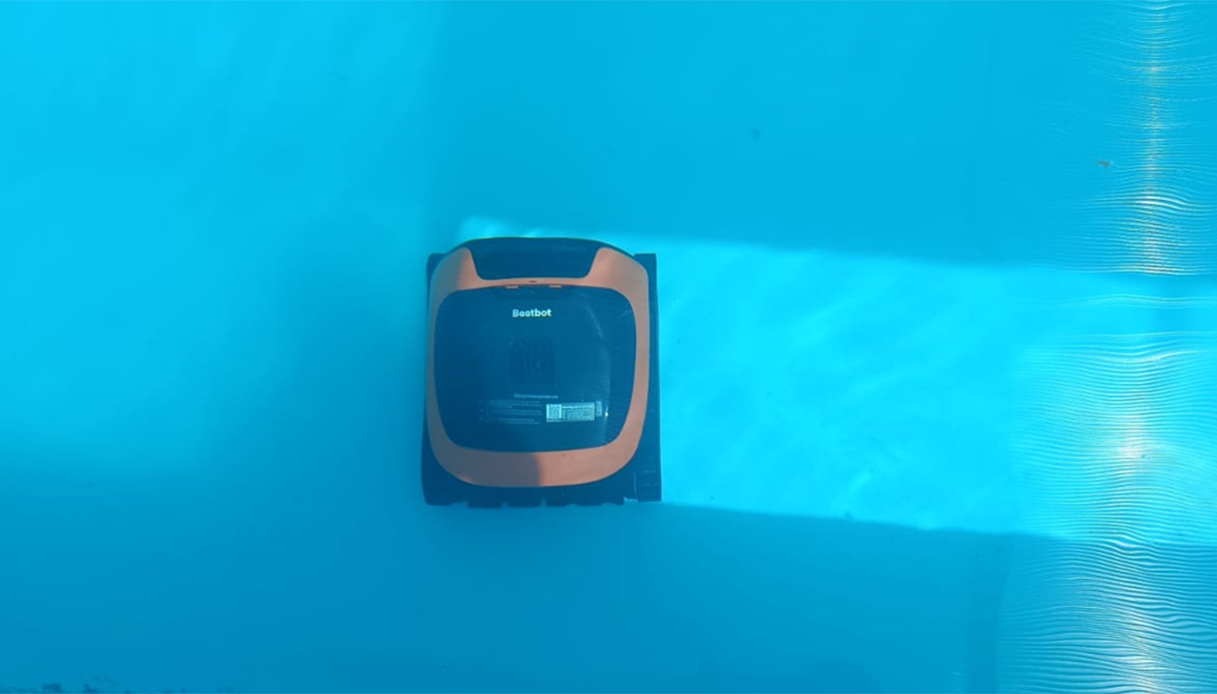 beatbot sora 30 il robot per piscina che fa quasi tutto da solo da Dilei.it beatbot sora 30 il robot per piscina che fa quasi tutto da solo