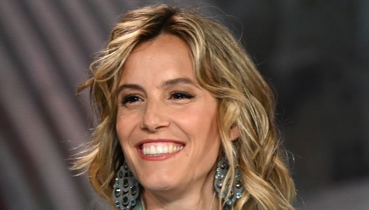 Tania Cagnotto a 41 anni torna ai tuffi: “Pazza idea”. Il video (da ridere) con Dallapè