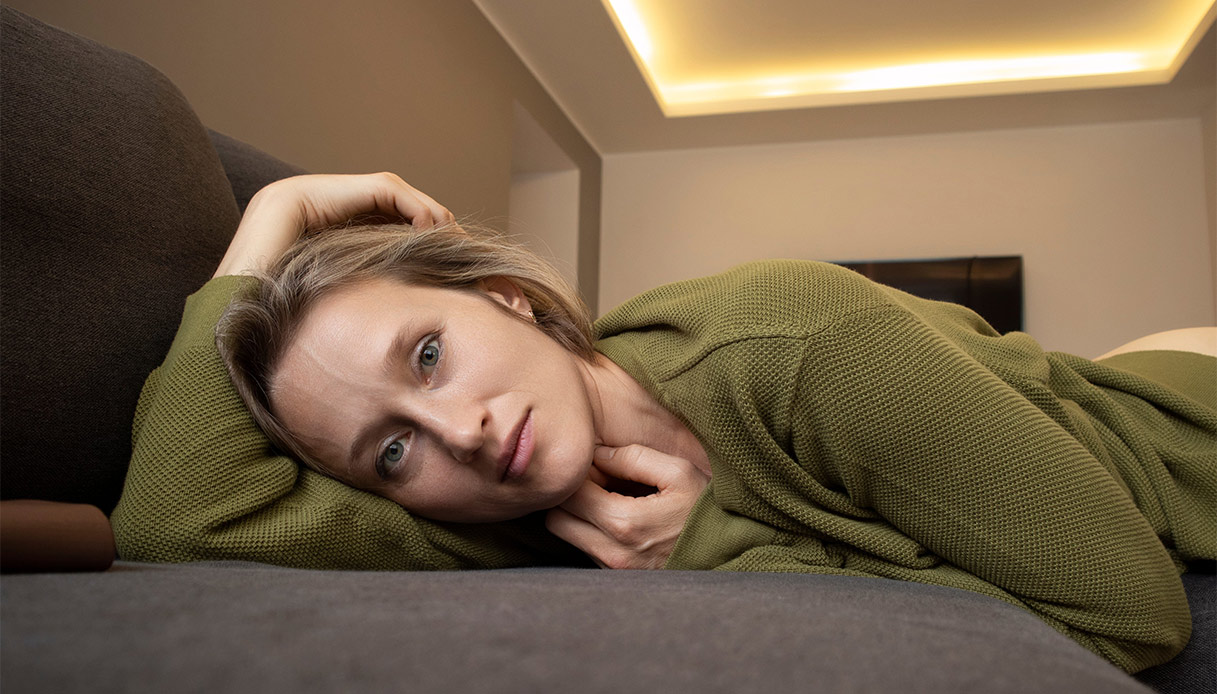 Tumore al seno, quanto impatta sulla psiche e chi rischia di più la depressione