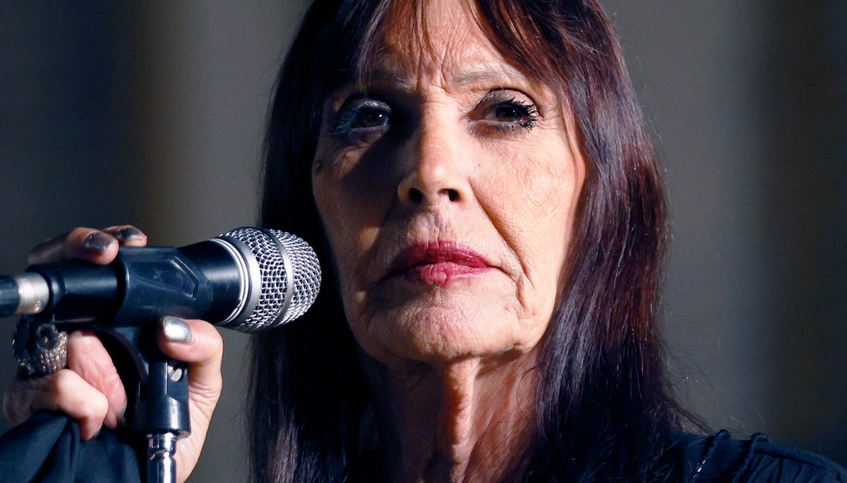 Viola Valentino, compleanno con polemica contro Riccardo Fogli: “Vergognati”