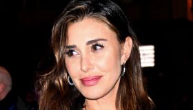 Belen Rodriguez innamorata, il bacio appassionato con il fidanzato Gaetano