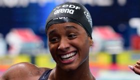 Sara Curtis, la nuova stella del nuoto entra nella storia: la dolce dedica del fidanzato