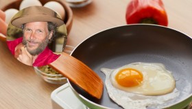 Jovanotti svela la sua colazione da 800 calorie: cosa mangia e perché non è per tutti
