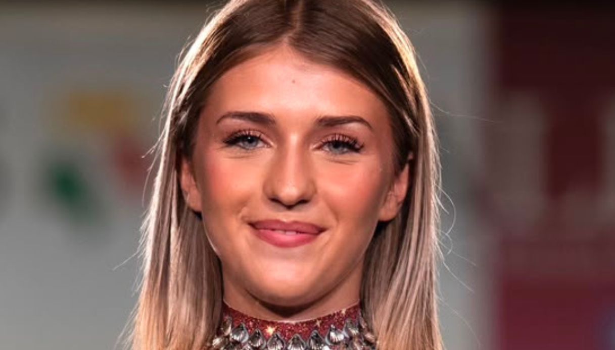 a 13 anni picchiava le coetanee oggi sogna miss italia la toccante storia di elisa vardoni da Dilei.it a 13 anni picchiava le coetanee oggi sogna miss italia la toccante storia di elisa vardoni