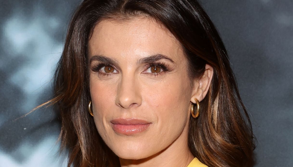 i pantaloni over di elisabetta canalis sono il capo di mezza stagione pi249 utile e sensuale del momento da Dilei.it i pantaloni over di elisabetta canalis sono il capo di mezza stagione pi249 utile e sensuale del momento