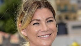 Ellen Pompeo dice addio a Grey’s Anatomy, da dottoressa a infermiera in una nuova serie