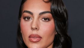 “Mi chiamano grassa”, Georgina Rodriguez dà una lezione agli haters. Ronaldo la difende