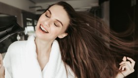 A quanto pare il phon Faszin che dimezza i tempi della piega sta andando a ruba. E con lo sconto lo paghi meno della metà