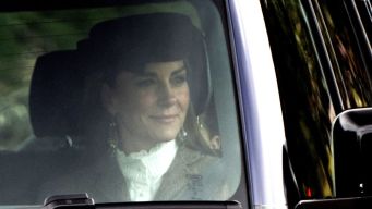 Capelli “bronde”, Kate Middleton sfoggia una nuova chioma dopo le vacanze estive