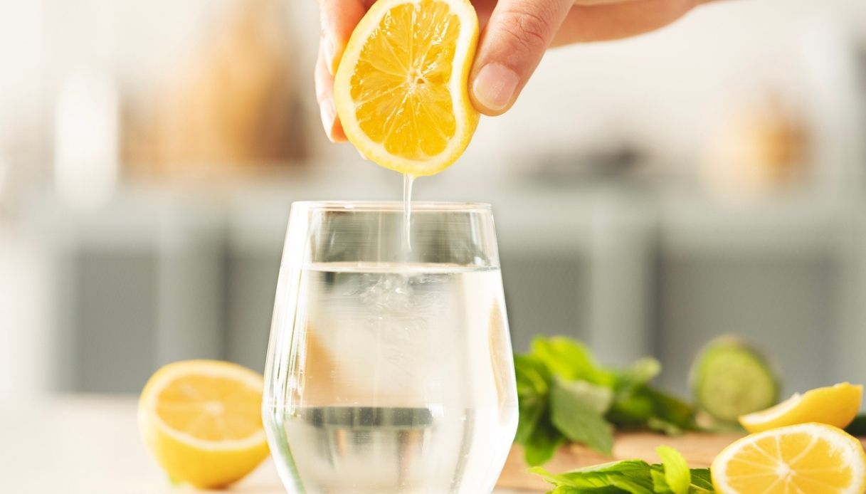 limonata a cosce aperte come funziona il rimedio napoletano contro il caldo che cita anche samira lui da Dilei.it limonata a cosce aperte come funziona il rimedio napoletano contro il caldo che cita anche samira lui