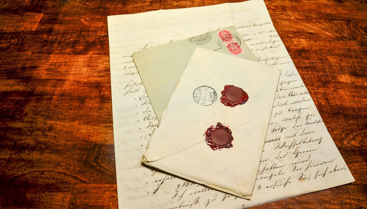 la lettera d8217amore nel 1940 nel litro comprato al mercatino ora cerca i protagonisti da Dilei.it la lettera d8217amore nel 1940 nel litro comprato al mercatino ora cerca i protagonisti