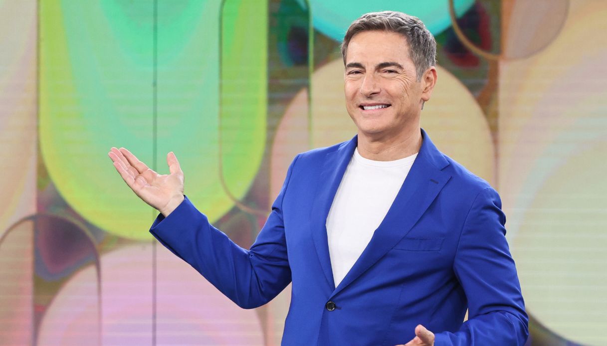 l8217eredit224 summer marco liorni balla come de martino ma continua a perdere in share da Dilei.it l8217eredit224 summer marco liorni balla come de martino ma continua a perdere in share