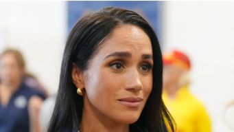 Re Carlo, Meghan Markle e Harry pronti a scusarsi in pubblico: il colpo di scena