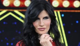 Pamela Prati su Instagram è una dea: il suo segreto sono i sandali snake alla schiava
