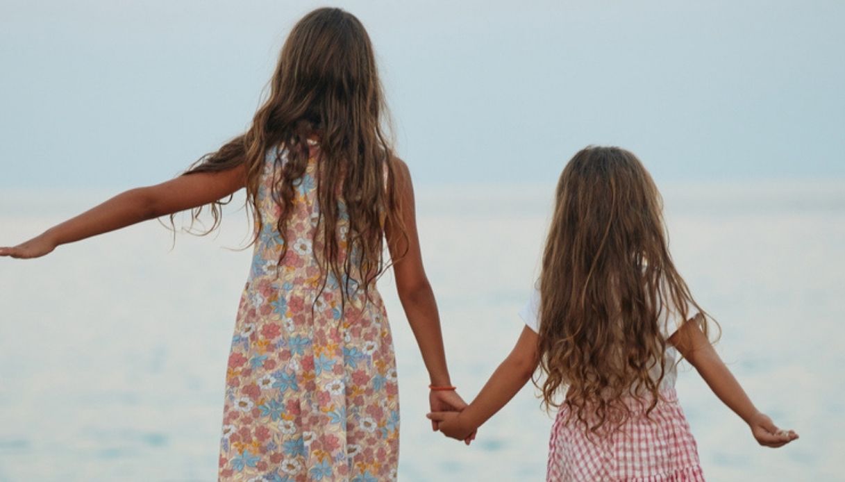 adottate e amiche sin da bambine 40 anni dopo scoprono di essere sorelle da Dilei.it adottate e amiche sin da bambine 40 anni dopo scoprono di essere sorelle