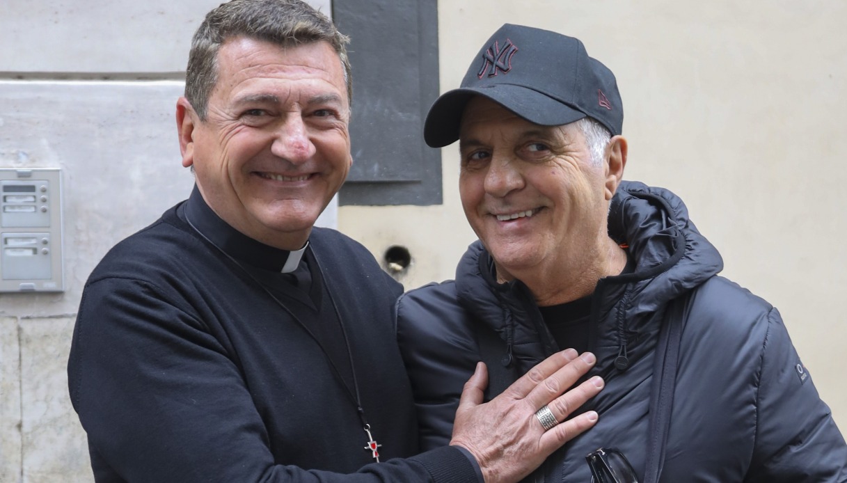 Don Fabrizio Gatta, qui con Giorgio Panariello