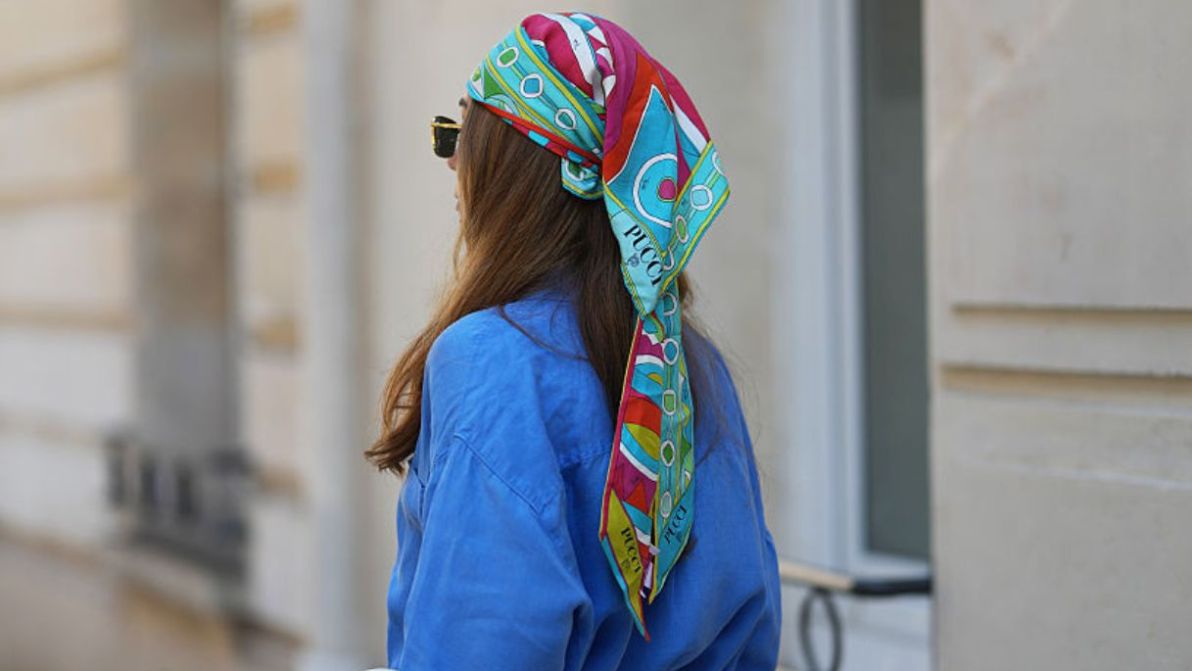 Le acconciature facilissime con il foulard da ricreare quest’estate per elevare il tuo look