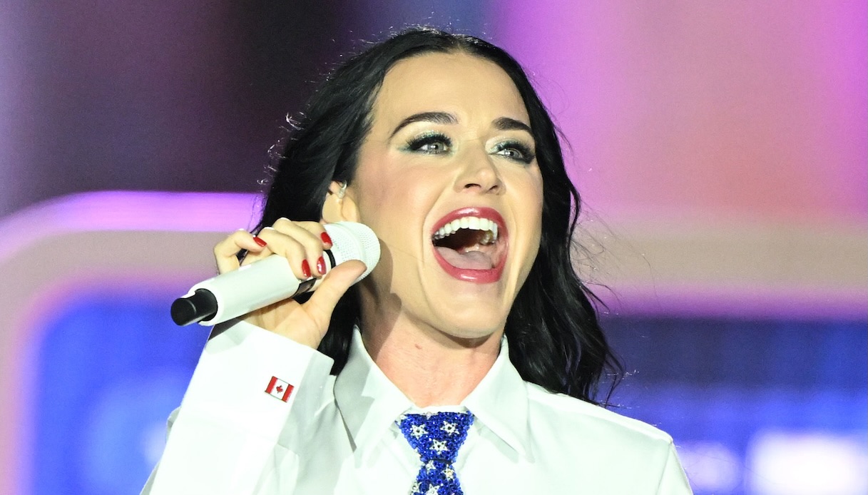 katy perry canta in costa smeralda tra gli ospiti anche matteo renzi che scatta selfie con trudeau da Dilei.it katy perry canta in costa smeralda tra gli ospiti anche matteo renzi che scatta selfie con trudeau
