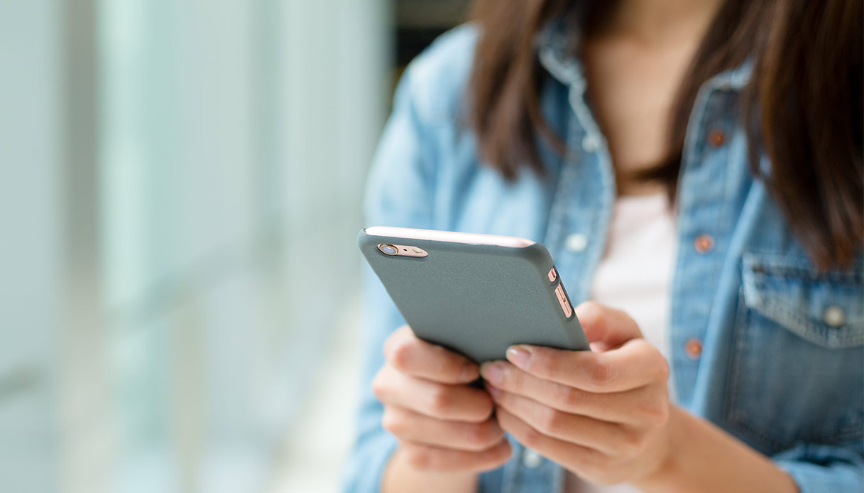Ansia e depressione, sei a rischio? Cosa può dirti lo smartphone e cosa invece non può