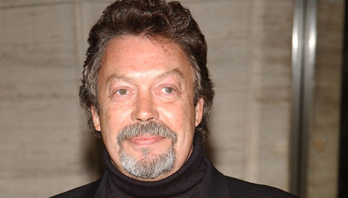 Addio a Tim Curry, se ne va la leggenda del cinema che "non temeva la morte"
