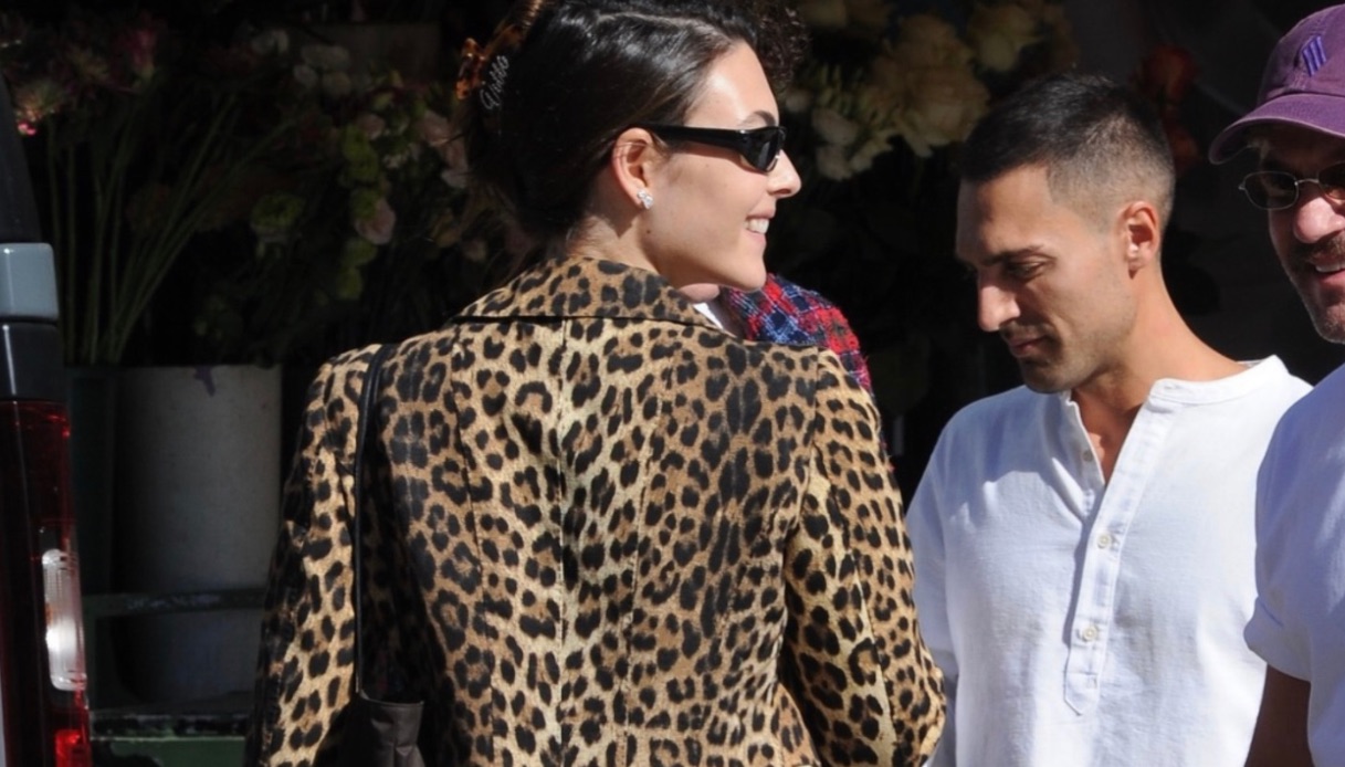 vittoria ceretti divina con la giacca leopard print il capospalla autunnale che dar224 un twist ai tuoi l8217outfit da Dilei.it vittoria ceretti divina con la giacca leopard print il capospalla autunnale che dar224 un twist ai tuoi l8217outfit