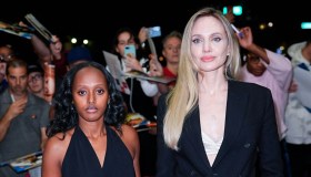 Angelina Jolie e Zahara Jolie-Pitt, il total black coordinato mamma-figlia a New York