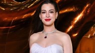 Il red lipstick perfetto non esiste fino a quando non vedi Anne Hathaway all’afterparty con questa shade di rosso