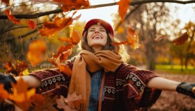 Alberi che perdono le foglie, come creare l’effetto foliage nel tuo giardino
