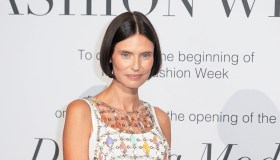 Bianca Balti in trasparenze preziose, Giorgia Meloni classica: i look alla cena di gala della Milano Fashion Week 2026