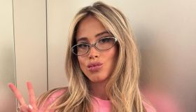 I jeans baggy di Diletta Leotta sono il capo definitivo dell’autunno da usare in ogni occasione